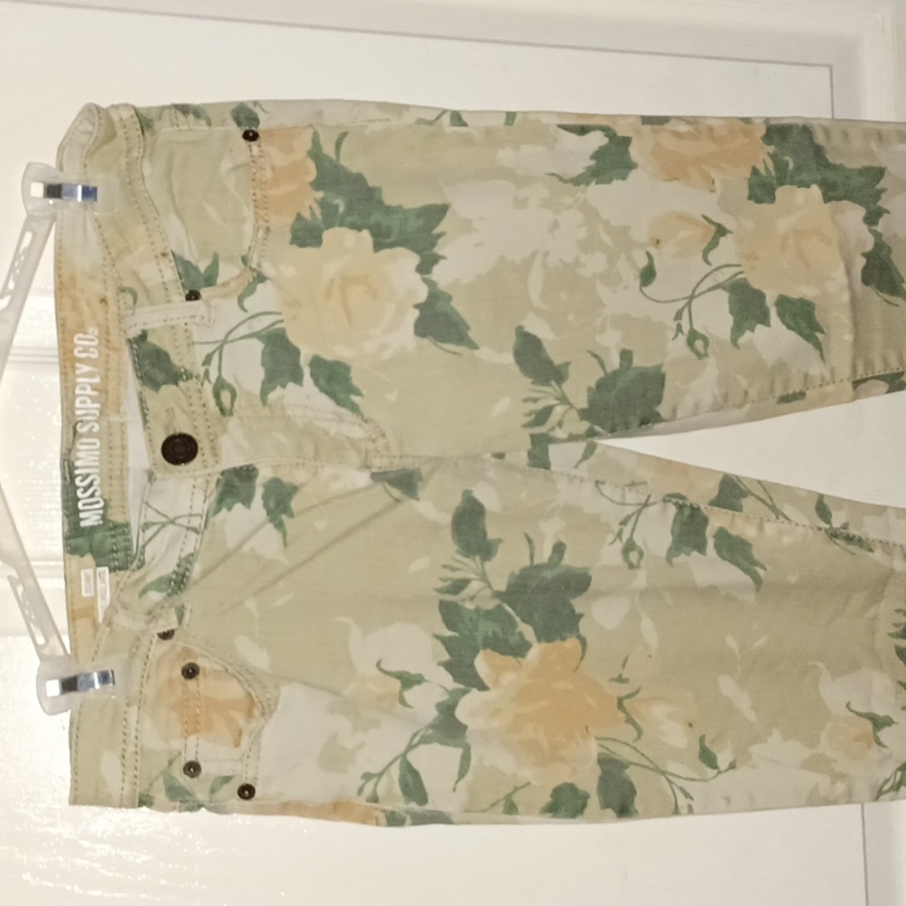 Mossimo cream green peach floral skinny jeans